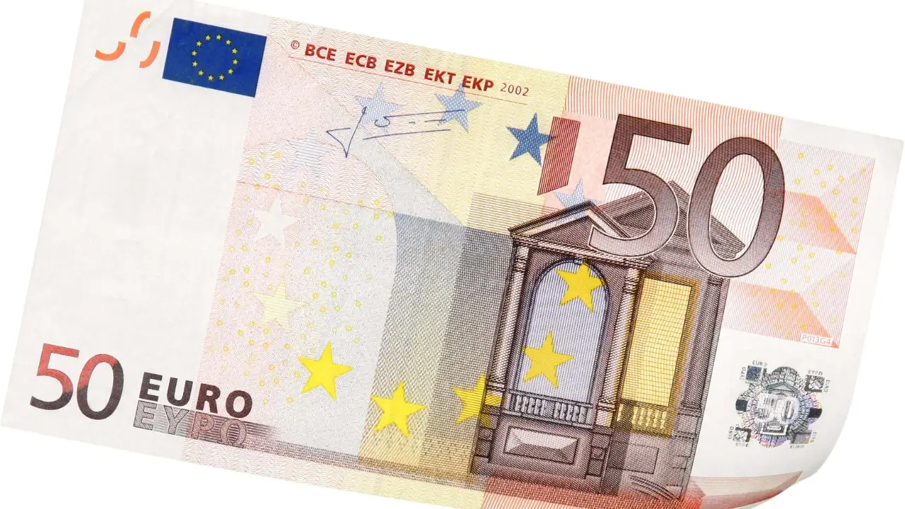 Cosa fare con le vecchie banconote da 50 euro: guida aggiornata e curiosità sulle sostituzioni di valuta