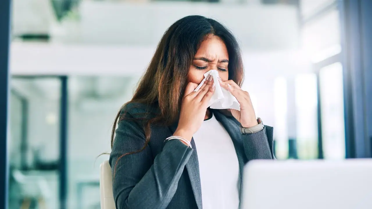 Crisi respiratoria da allergia: ecco come agire subito e prevenire rischi gravi