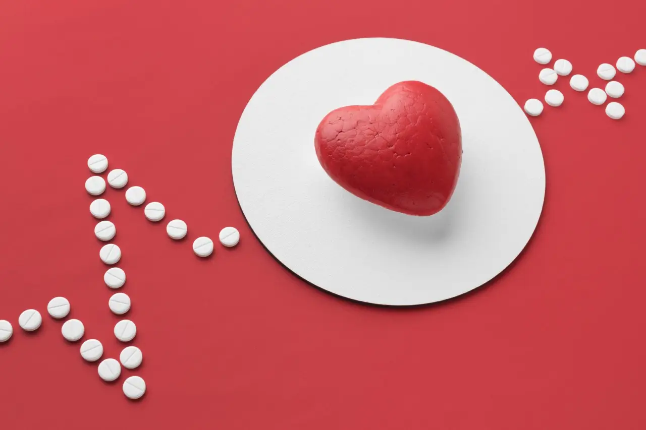 Il tuo cuore batte all’impazzata senza motivo? Attenzione a questi sintomi pericolosi