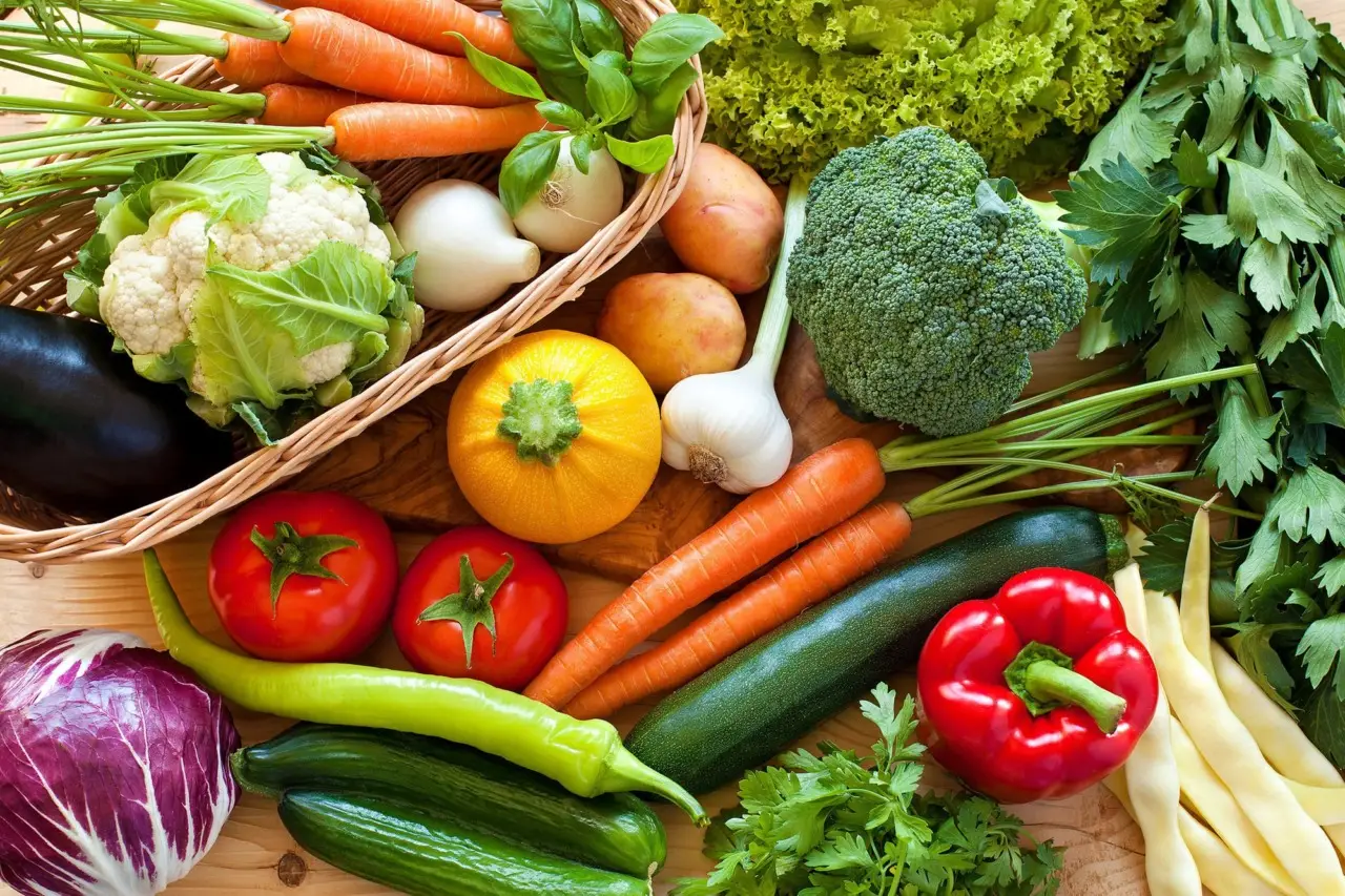 Fai attenzione a queste verdure se sei a dieta: ecco la classifica di quelle con meno zucchero