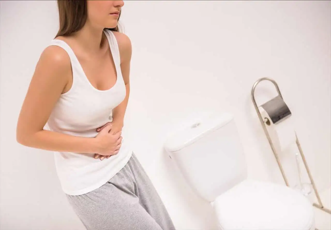 Gonfiore, acidità o stitichezza cronica? Potrebbe essere una di queste malattie digestive